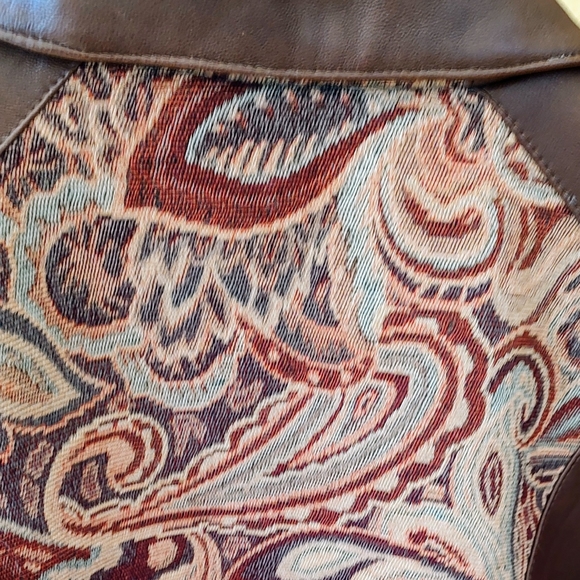 Women's Coldwater Creek brown leather jacket w embroidery trim sz XL - Picture 10 of 15